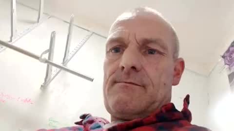 Snapshot of ragingzef69 chatting on 15, 11, 2025 Bigthickdickinvic online show from 15, 11, 2025