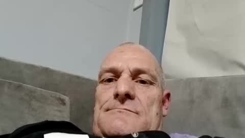 Snapshot of ragingzef69 chatting on 28, 11, 2025 Bigthickdickinvic online show from 28, 11, 2025