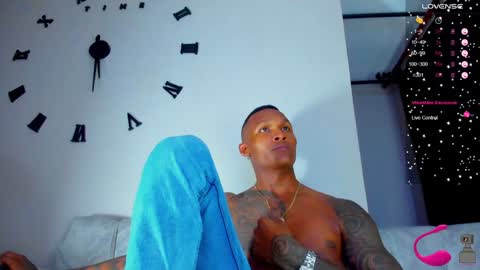 Snapshot of ragnarhot24 chatting on 18, 1, 2025 Andres H online show from 18, 1, 2025