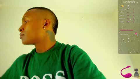 Snapshot of ragnarhot24 chatting on 31, 1, 2025 Andres H online show from 31, 1, 2025