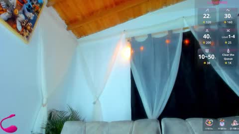 Snapshot of ragnarhot24 chatting on 13, 10, 2025 Andres H online show from 13, 10, 2025