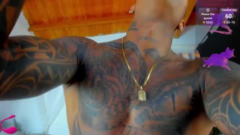 Snapshot of ragnarhot24 chatting on 23, 10, 2025 Andres H online show from 23, 10, 2025