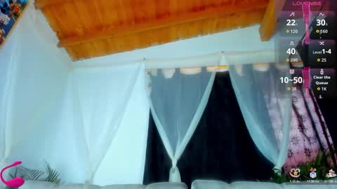 Snapshot of ragnarhot24 chatting on 27, 10, 2025 Andres H online show from 27, 10, 2025