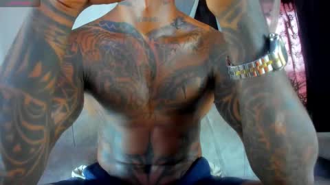 Snapshot of ragnarhot24 chatting on 31, 10, 2025 Andres H online show from 31, 10, 2025