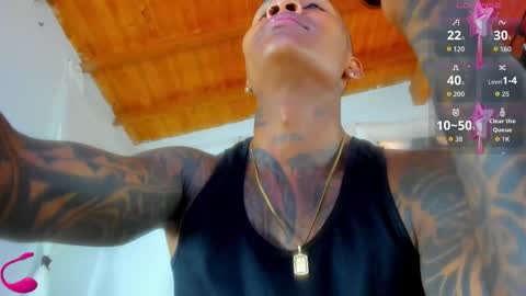 Snapshot of ragnarhot24 chatting on 16, 11, 2025 Andres H online show from 16, 11, 2025