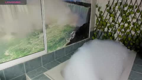 raichell_sweet_curvy online show from 9, 5, 2026