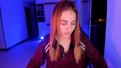 Jennyindependent model . online show from 16, 12, 2024