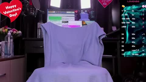 Snapshot of raissa_sky26 chatting on 15, 2, 2025 Laura online show from 15, 2, 2025