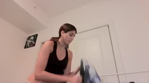 Snapshot of raiyvyn chatting on 11, 9, 2025 Ray Ray online show from 11, 9, 2025