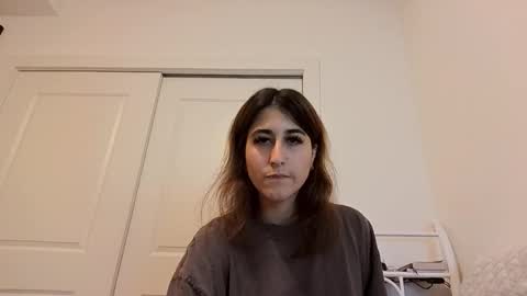 Snapshot of raiyvyn chatting on 11, 10, 2025 Ray Ray online show from 11, 10, 2025