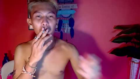 Snapshot of ralfhuge24 chatting on 2, 10, 2025 ralfhuge24 online show from 2, 10, 2025