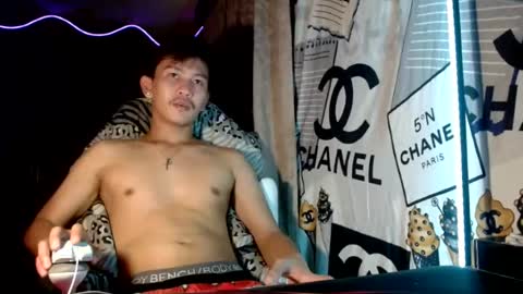 Snapshot of ralfhuge24 chatting on 15, 7, 2026 ralfhuge24 online show from 15, 7, 2026