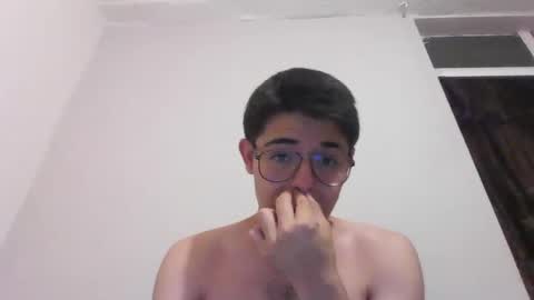 Snapshot of ralphillips25 chatting on 13, 9, 2025 ralphillips25 online show from 13, 9, 2025