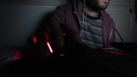 ramirolove3 online show from 16, 12, 2025