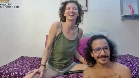 Snapshot of randomshuffle chatting on 31, 12, 2024 MR DJ Randomshuffle friends playing with sexual energy live - OMG we are back online show from 31, 12, 2024