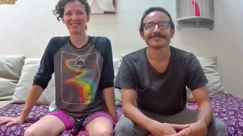 Snapshot of randomshuffle chatting on 31, 1, 2025 MR DJ Randomshuffle friends playing with sexual energy live - OMG we are back online show from 31, 1, 2025