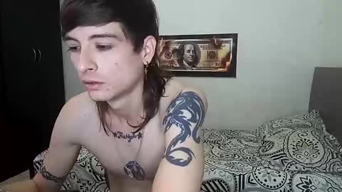 Snapshot of rangel_sex chatting on 17, 10, 2025 Rangel and Lola online show from 17, 10, 2025