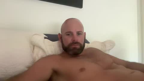 Snapshot of ransguy chatting on 1, 1, 2025 ransguy online show from 1, 1, 2025