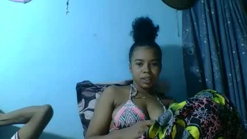 Snapshot of rasoelysca chatting on 8, 3, 2026 rasoelysca online show from 8, 3, 2026