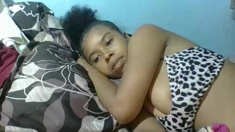 Snapshot of rasoelysca chatting on 9, 3, 2026 rasoelysca online show from 9, 3, 2026