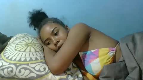 Snapshot of rasoelysca chatting on 4, 4, 2026 rasoelysca online show from 4, 4, 2026