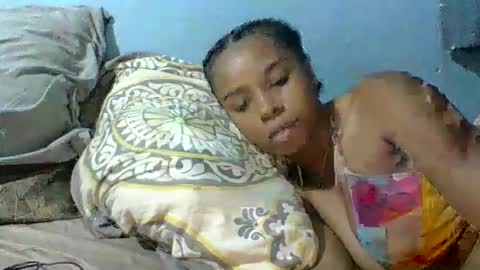 Snapshot of rasoelysca chatting on 5, 4, 2026 rasoelysca online show from 5, 4, 2026
