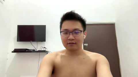 randomnaut online show from 25, 2, 2025