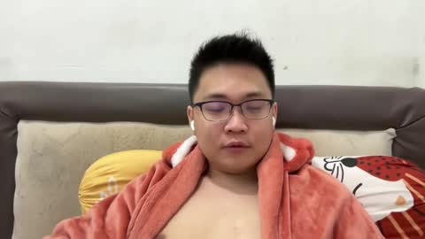 randomnaut online show from 7, 3, 2025