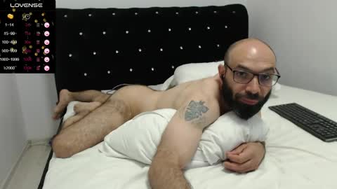 Snapshot of raul27big chatting on 4, 6, 2026 RaulWildBoy27 online show from 4, 6, 2026