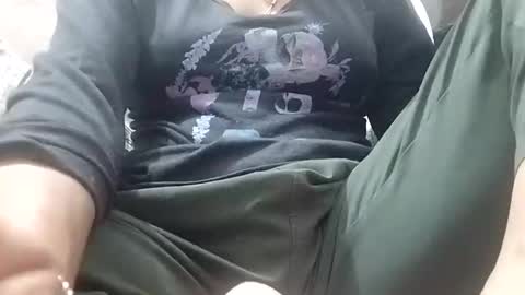 Snapshot of rava_sexy chatting on 31, 10, 2025 rava_sexy online show from 31, 10, 2025