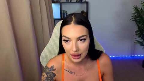 raven_inkk online show from 22, 11, 2025