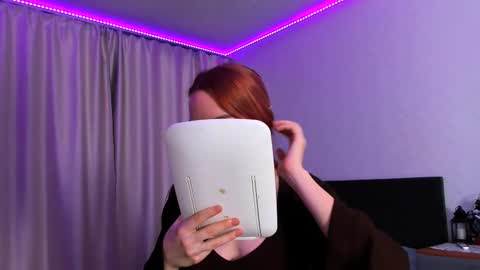 Snapshot of raven_radiantt chatting on 29, 10, 2025 Janet online show from 29, 10, 2025