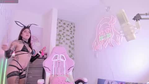 Snapshot of raven_sakura chatting on 24, 10, 2025 . online show from 24, 10, 2025