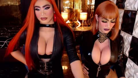 Snapshot of ravenmystiquex chatting on 26, 5, 2026 ravenmystiquex online show from 26, 5, 2026
