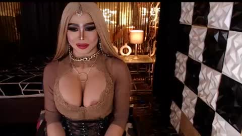 Snapshot of ravenmystiquex chatting on 23, 6, 2026 ravenmystiquex online show from 23, 6, 2026