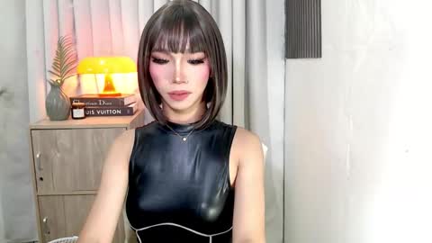 Snapshot of ravennax chatting on 30, 11, 2025 ravennaxx online show from 30, 11, 2025