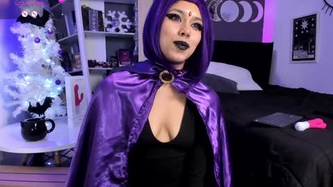 Snapshot of ravenwitch_ chatting on 7, 12, 2024 Raven Witch online show from 7, 12, 2024