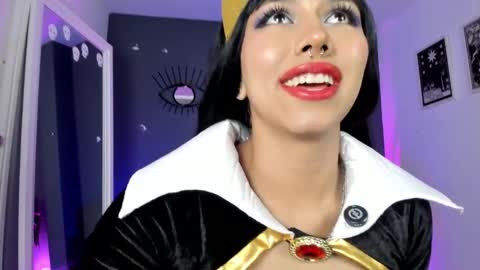 Raven Witch online show from 15, 5, 2026