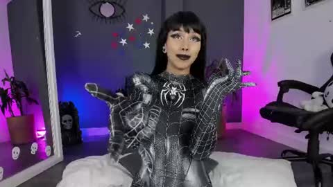 Raven Witch online show from 6, 7, 2026