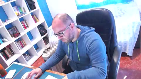 ravingr3d3 online show from 8, 2, 2026