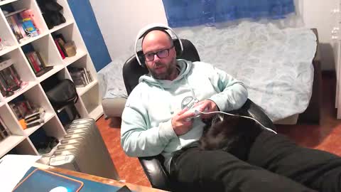 ravingr3d3 online show from 15, 3, 2026