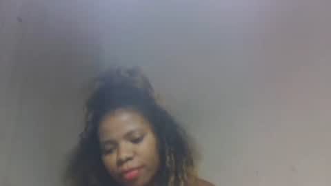 Snapshot of ravomamy chatting on 9, 11, 2025 ravomamy online show from 9, 11, 2025