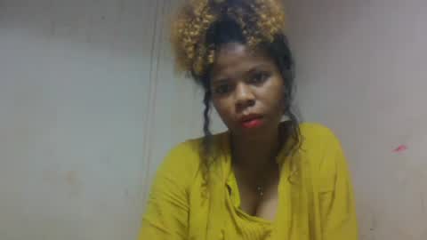 Snapshot of ravomamy chatting on 15, 11, 2025 ravomamy online show from 15, 11, 2025