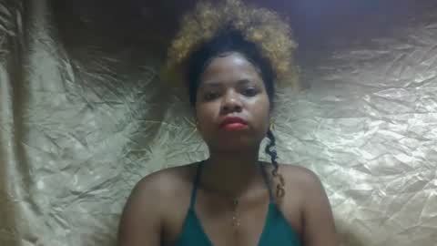 Snapshot of ravomamy chatting on 27, 11, 2025 ravomamy online show from 27, 11, 2025