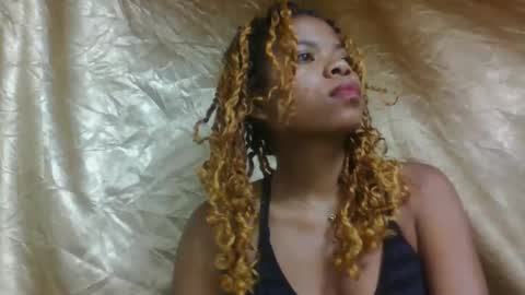 Snapshot of ravomamy chatting on 12, 1, 2026 ravomamy online show from 12, 1, 2026