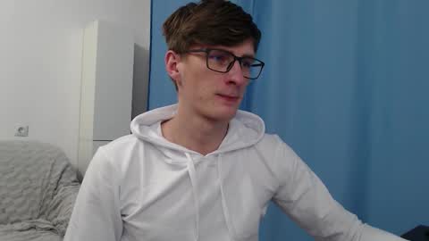 Snapshot of ray_booy chatting on 12, 11, 2025 Ray Booy online show from 12, 11, 2025