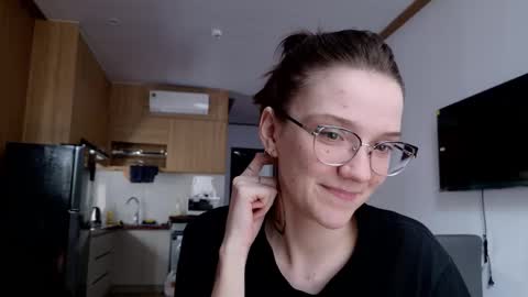 Ray-Ray online show from 5, 2, 2026