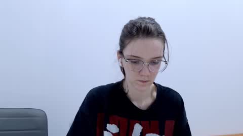 Ray-Ray online show from 16, 2, 2026