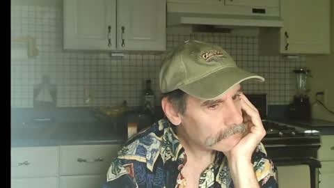 Snapshot of raylene4u2 chatting on 20, 7, 2026 Ray online show from 20, 7, 2026