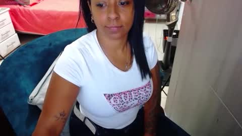 raysajoness online show from 19, 4, 2026